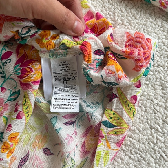 Old Navy Multicolor Cottagecore Floral Women's Blouse M Tall - Picture 4 of 8